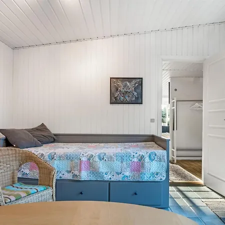 Neval - 150m From The Sea By Interhome *